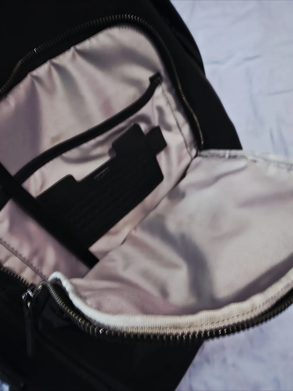Tumi Voyayeur Halsey Black Backpack with Gunmetal Hardware Used 1x